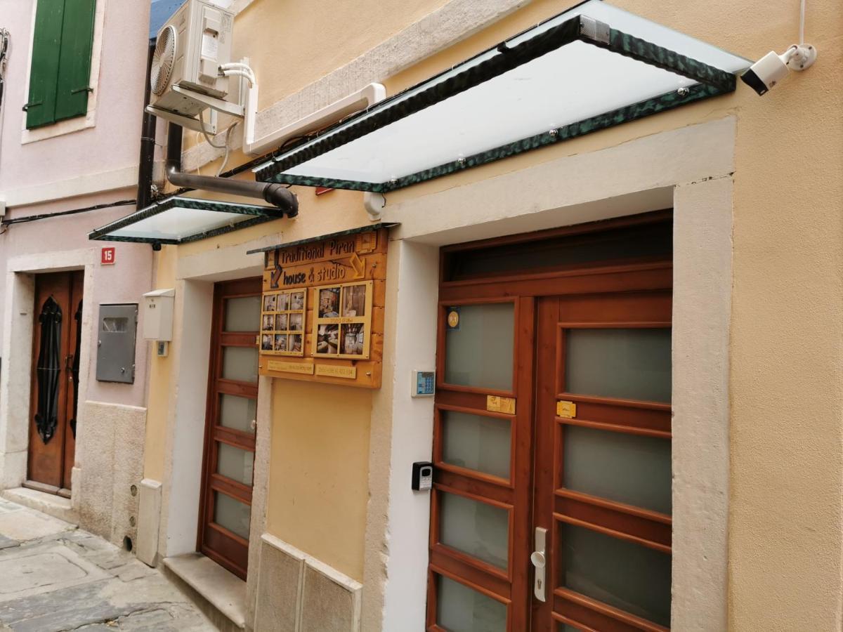 Traditional Piran Studio Luaran gambar