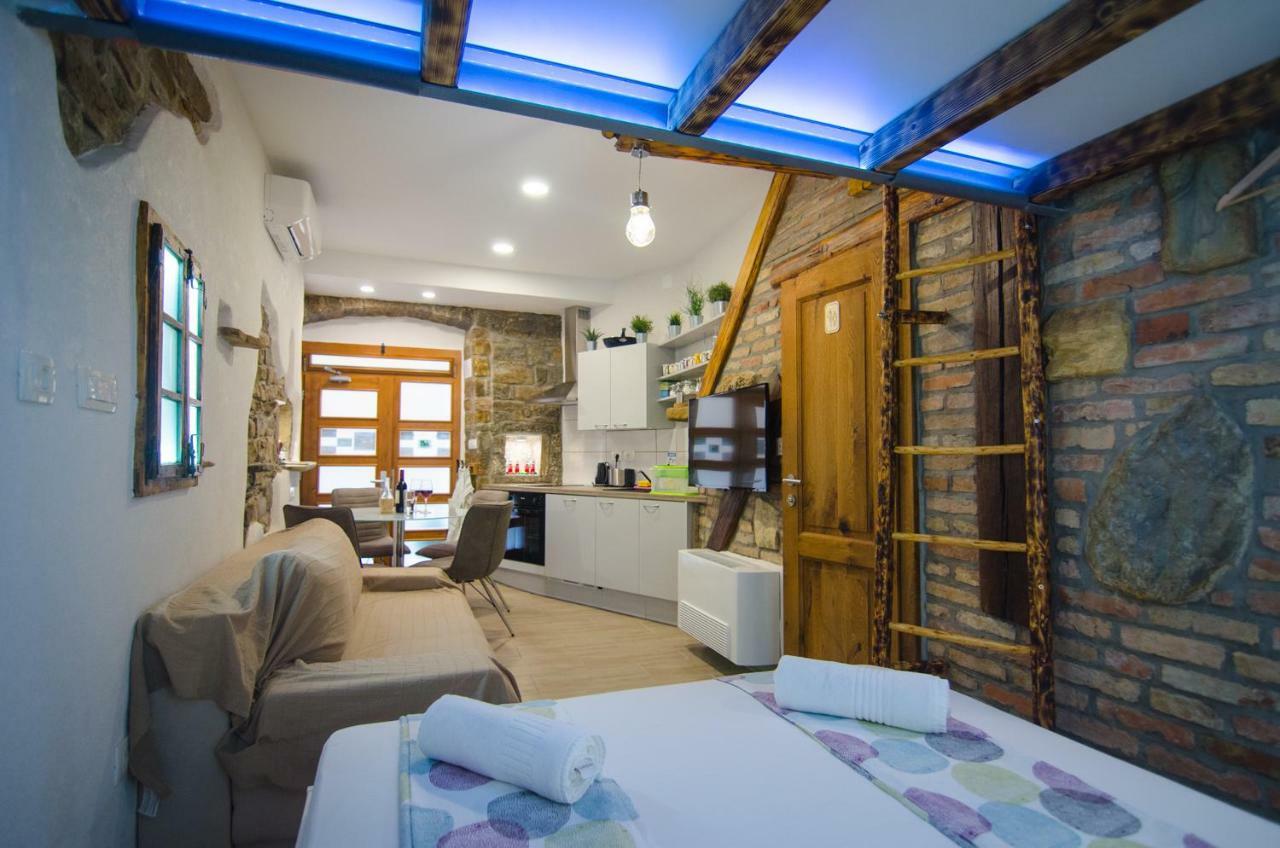 Traditional Piran Studio Luaran gambar